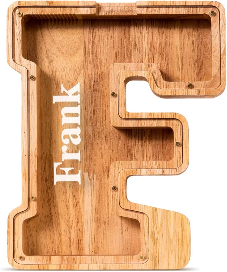 Handgefertigte Holz-Spardose in Buchstabenform